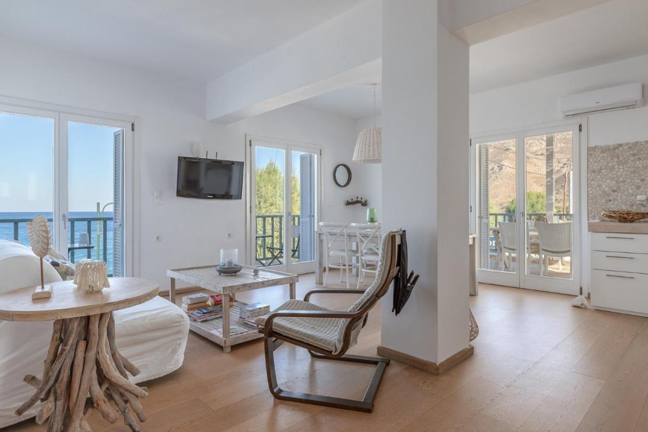 Uno Luxury Apartment With Sea View 里瓦的亚 外观 照片
