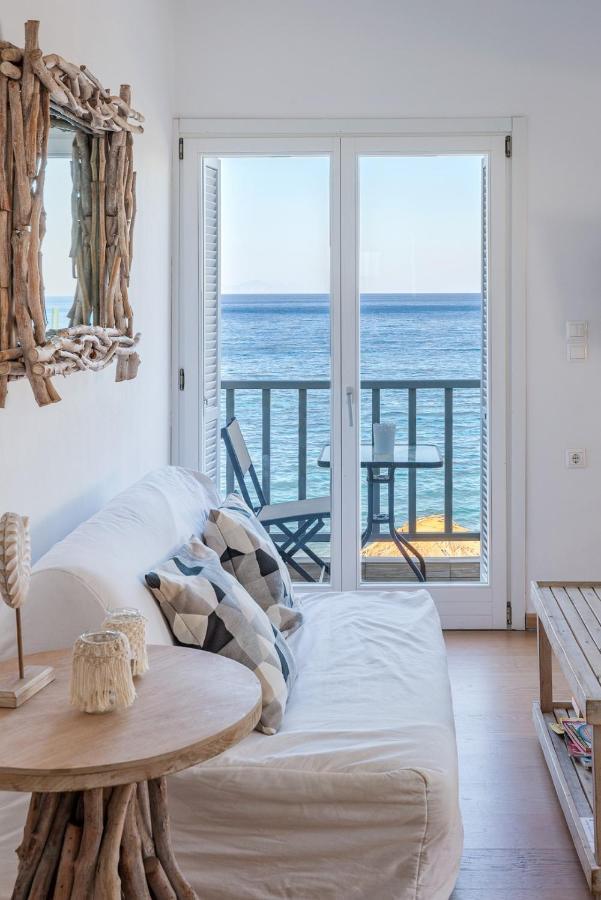 Uno Luxury Apartment With Sea View 里瓦的亚 外观 照片